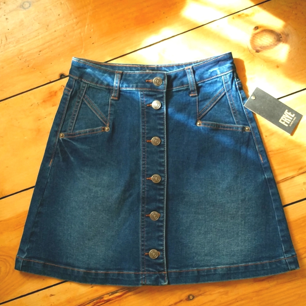 NWT Frye Button Front Mini Skirt 0 - Picture 2 of 9